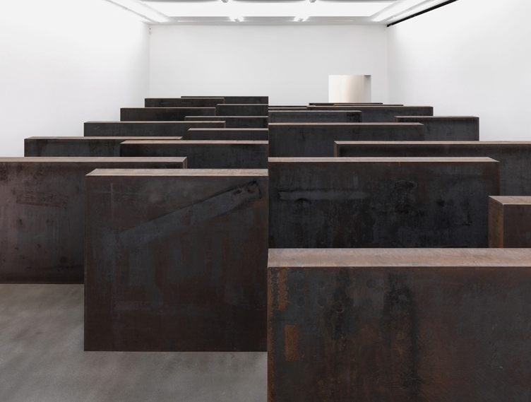 Richard Serra — 4
